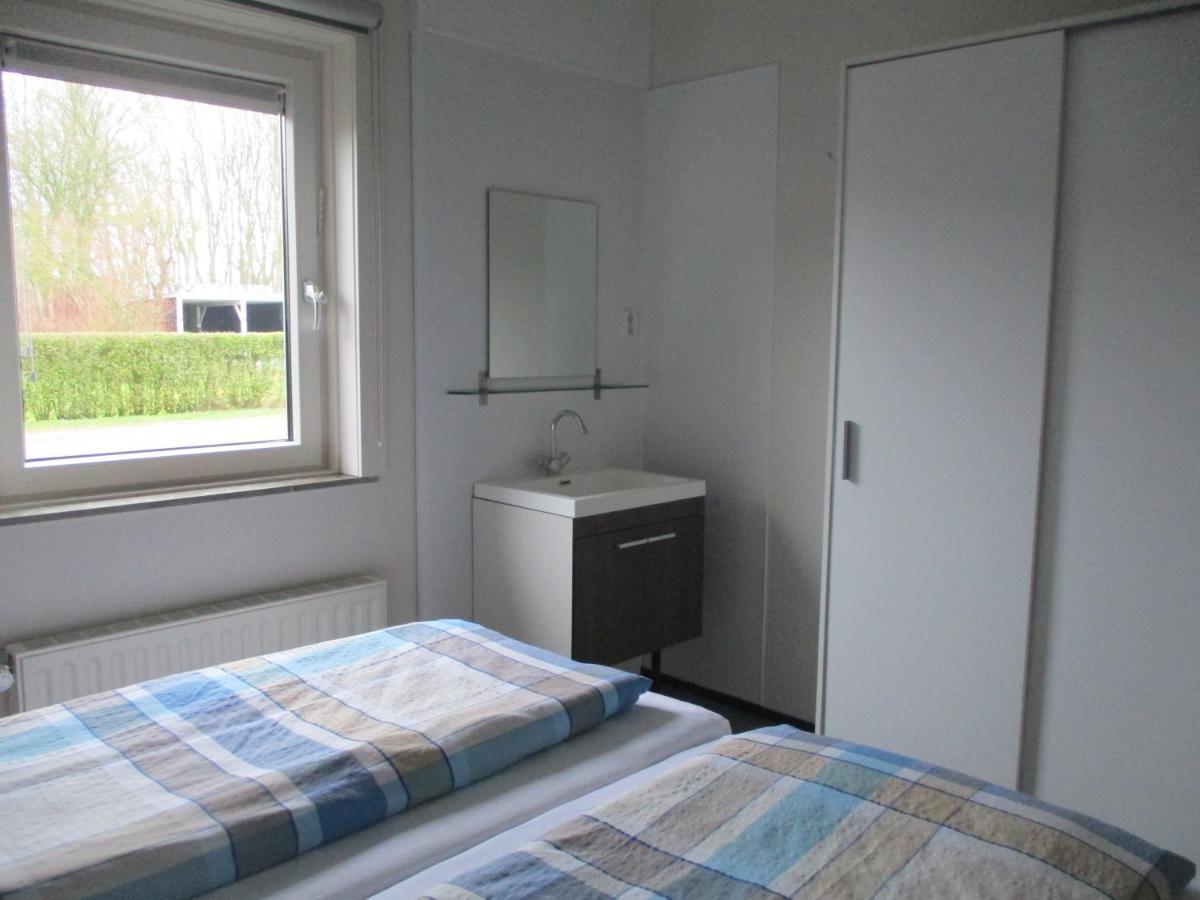 Comfortabel Vakantiehuis Aan Zee En Meer ! Kamperland Exterior foto